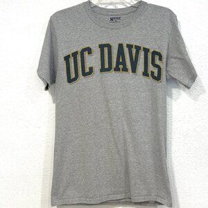 UC Davis Tee Gear For Sports Brand Gray Short Sleeves T-Shirt Unisex Size Small
